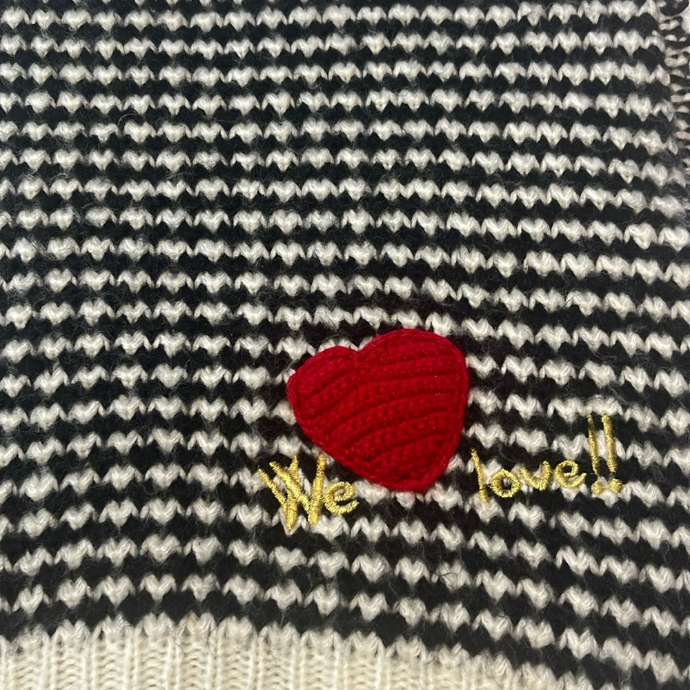 Knitted scarf